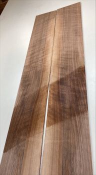 Preview: Boden & Zargen Nussbaum, europ., Archtop, EInzelstück #010